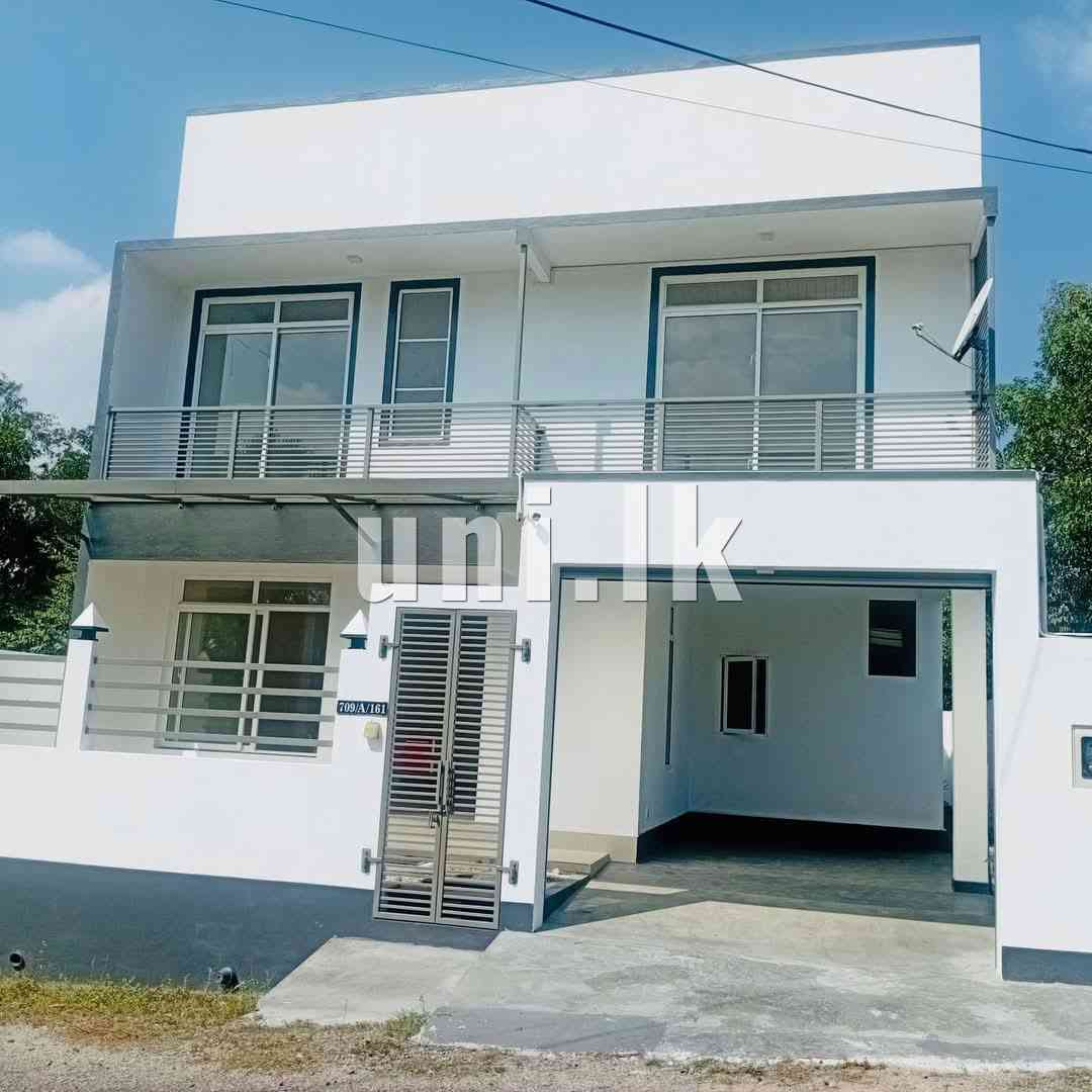 Modern Two Story House for Quick Sale in Athurugiriya